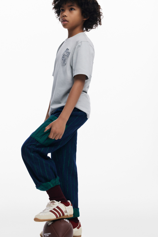Pantaloni jeans cu dungi