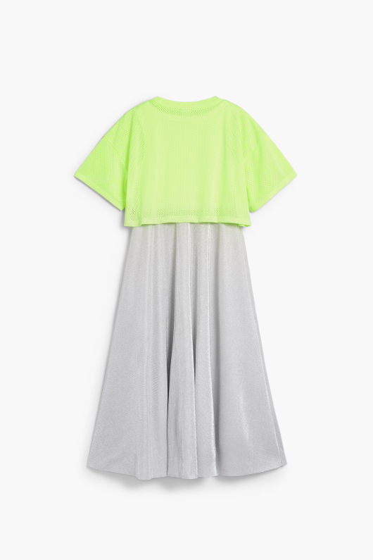ROCHIE CU TRICOU