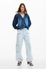 Pantaloni cargo cu buzunare