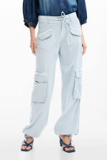Pantaloni cargo cu buzunare