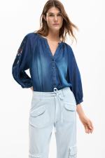 Pantaloni cargo cu buzunare