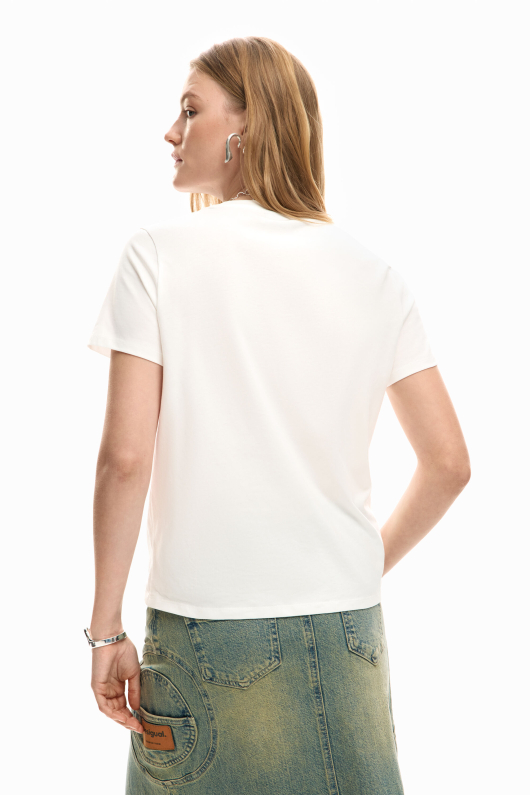 Tricou logo fata
