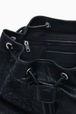 RUCSAC NEGRU