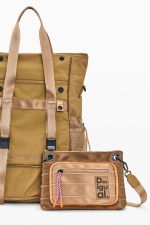 RUCSAC DIN NYLON PENTRU CALATORIE