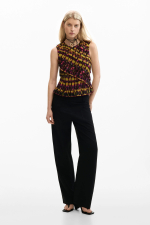 BLUZA CU VOLANE