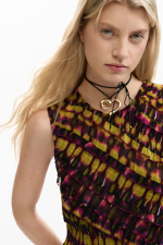 BLUZA CU VOLANE