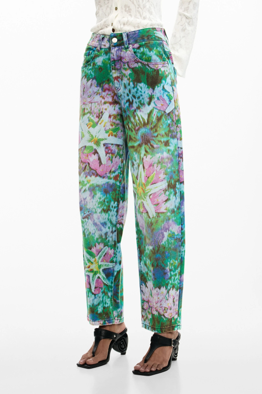 PANTALONI DENIM CU PRINT FLORAL