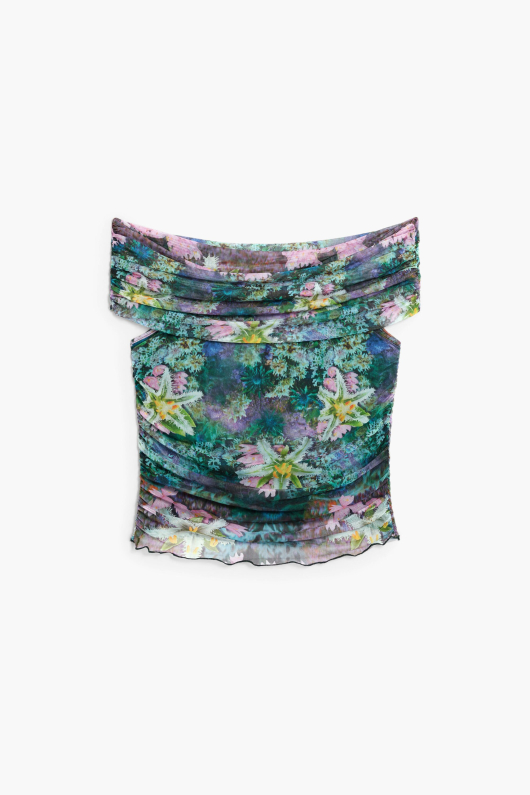 Tricou cu flori cu decolteu tip barcuta