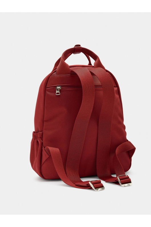 RUCSAC ROSU