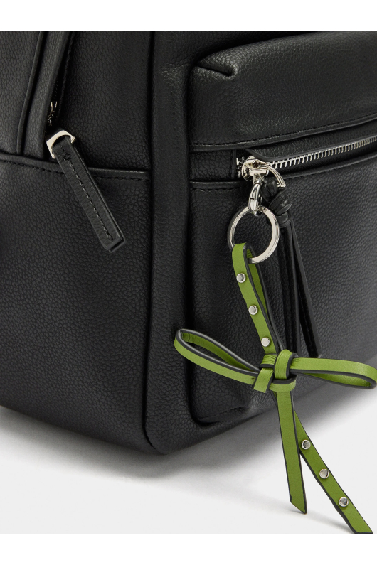 RUCSAC NEGRU