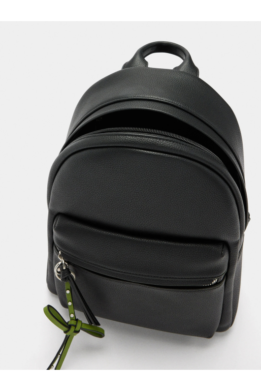 RUCSAC NEGRU