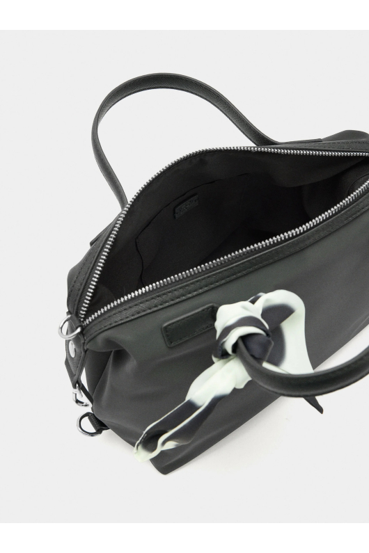 GEANTA NEAGRA