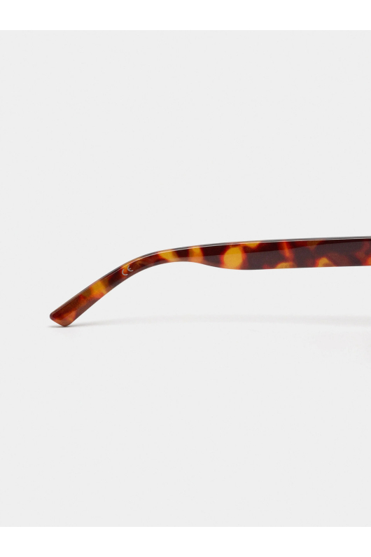 OCHELARI OVALI