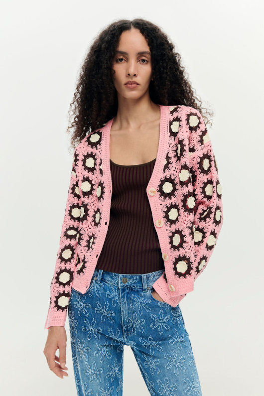 Cardigan crosetat roz
