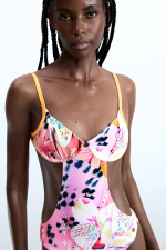 COSTUM DE BAIE