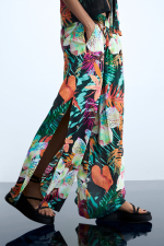 Pantaloni cu imprimeu floral