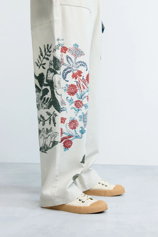 PANTALONI CU PRINT FLORAL