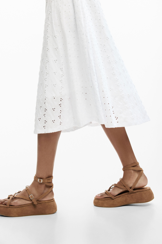 ROCHIE ALBA CU BRODERIE