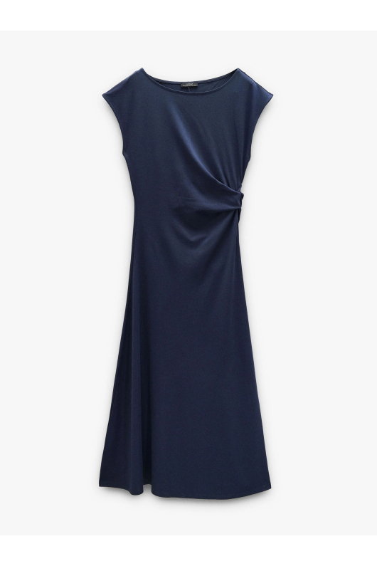ROCHIE BLUEMARIN