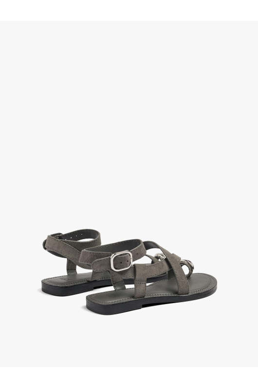 SANDALE DIN PIELE