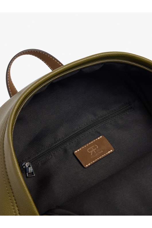 RUCSAC KAKI