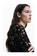 BLUZA NEAGRA DIN DANTELA