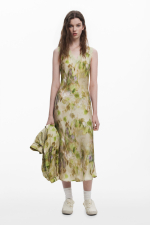 ROCHIE SATINATA CU BRODERIE