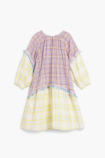 Rochie in carouri cu volane