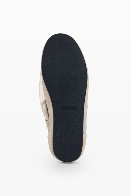 Adidasi retro din piele