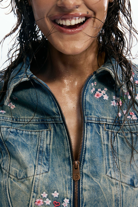 Jacheta denim brodata