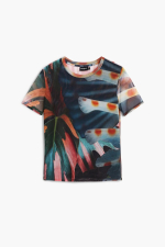 Tricou creat de mr. Christian Lacroix