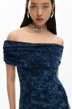 ROCHIE ALBASTRA IN DEGRADE