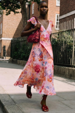 Rochie creata de Mr. Christian Lacroix