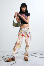 PANTALONI DENIM CU PRINT FLORAL
