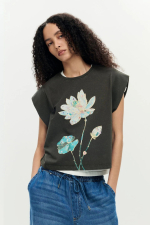 TRICOU GRI CU FLOARE