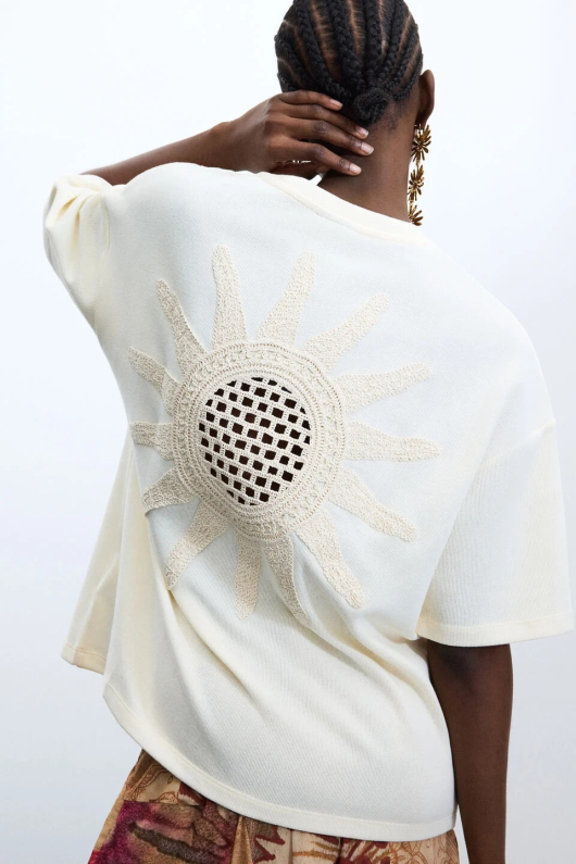 TRICOU CREM CU BRODERIE