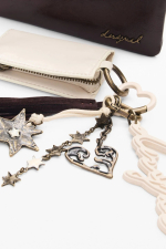 Portofel mic cu charms