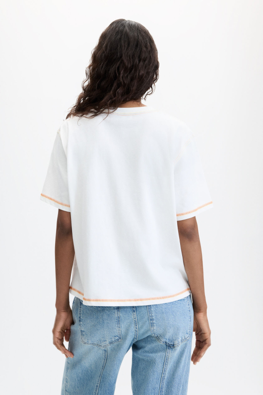 TRICOU CU PRINT FLOARE