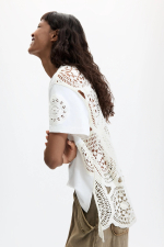 TRICOU ALB CU BRODERIE