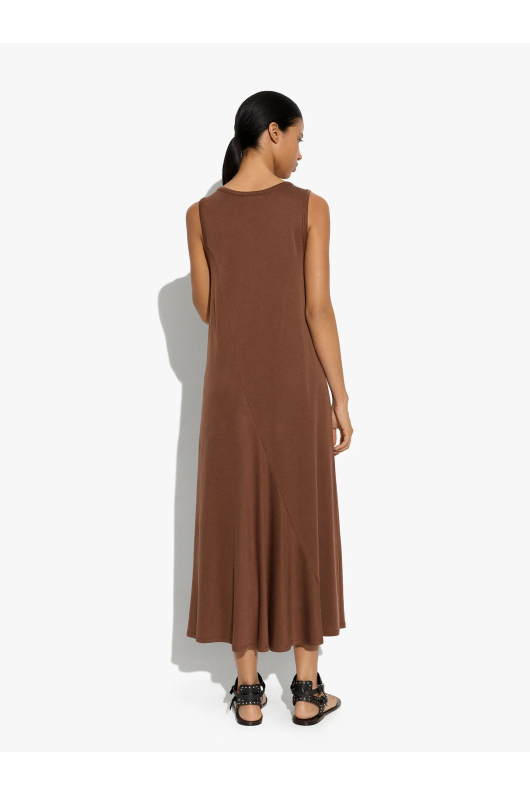 ROCHIE MARO