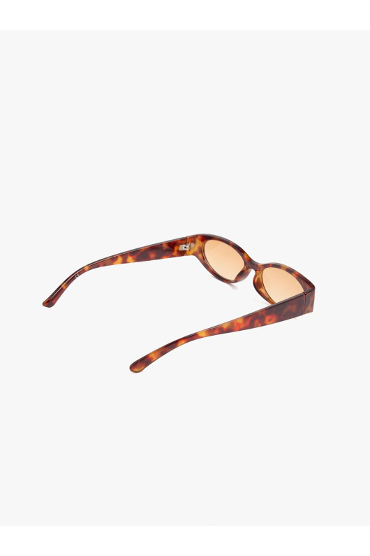 OCHELARI OVALI