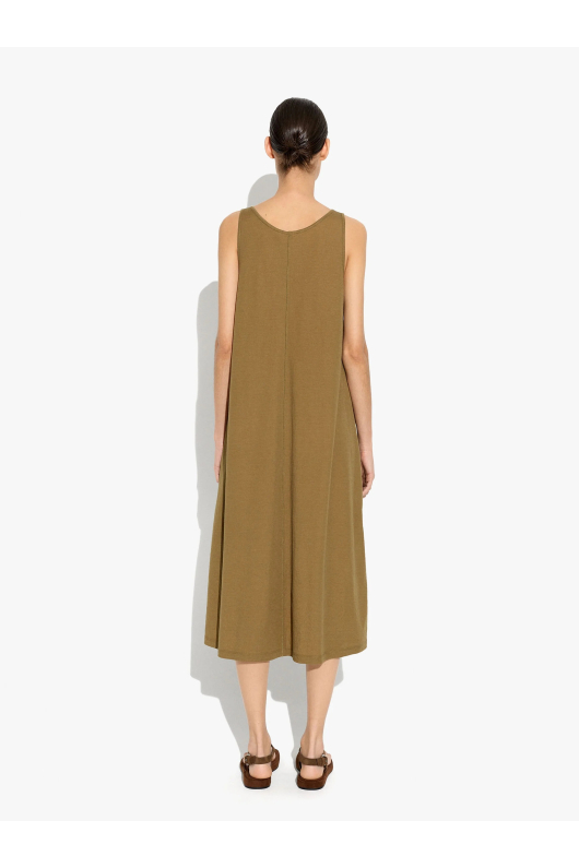 ROCHIE KAKI