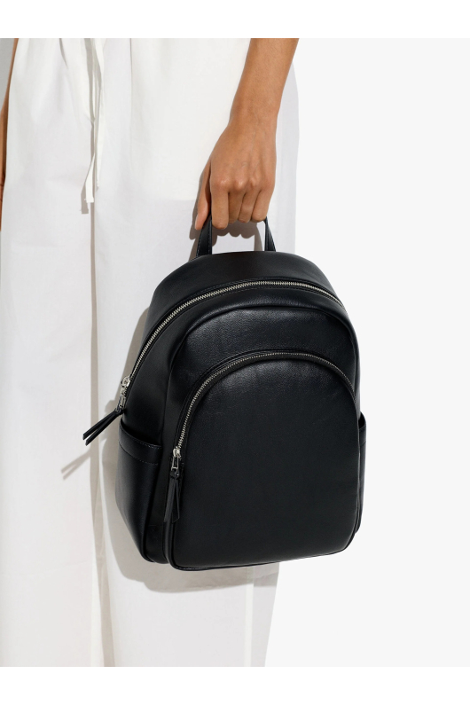 RUCSAC NEGRU