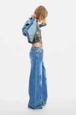 PANTALONI DENIM CU APLICATII