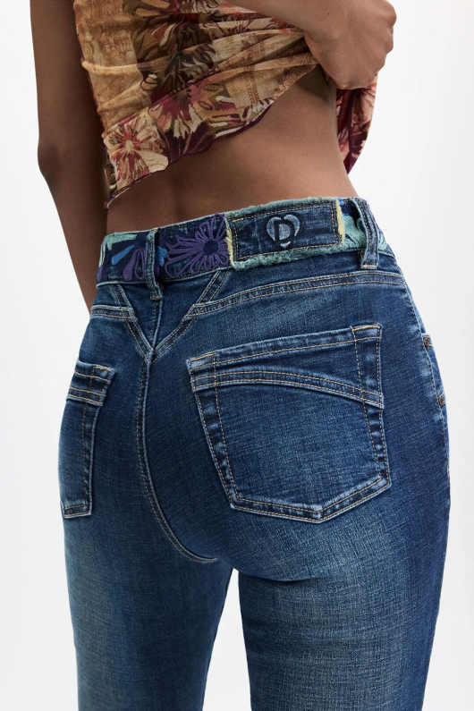 PANTALONI DENIM EVAZATI