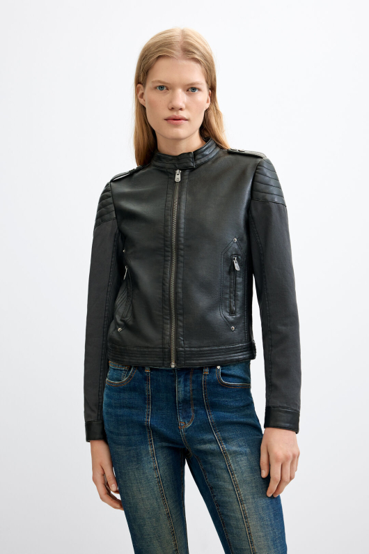 JACHETA NEAGRA