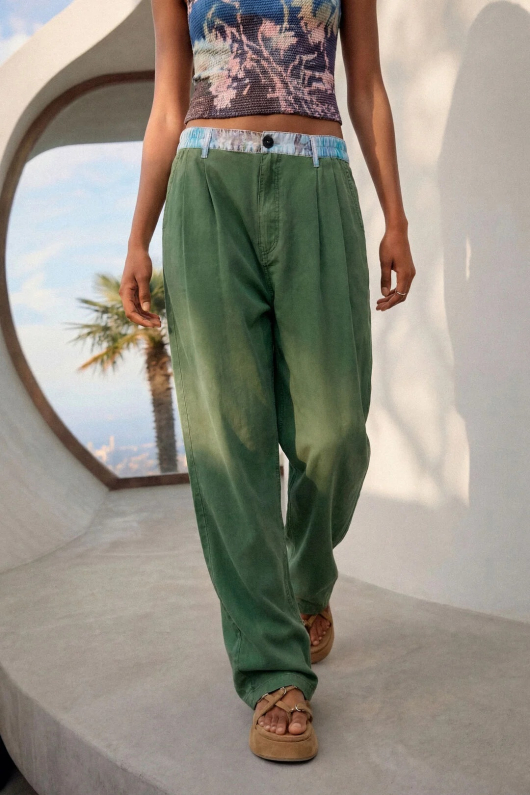 Pantaloni din tencel kaki