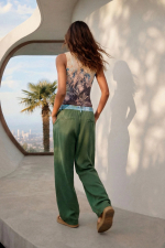 Pantaloni din tencel kaki