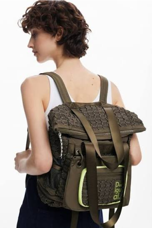 RUCSAC PENTRU CALATORIE
