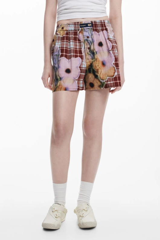 PANTALONI SCURTI